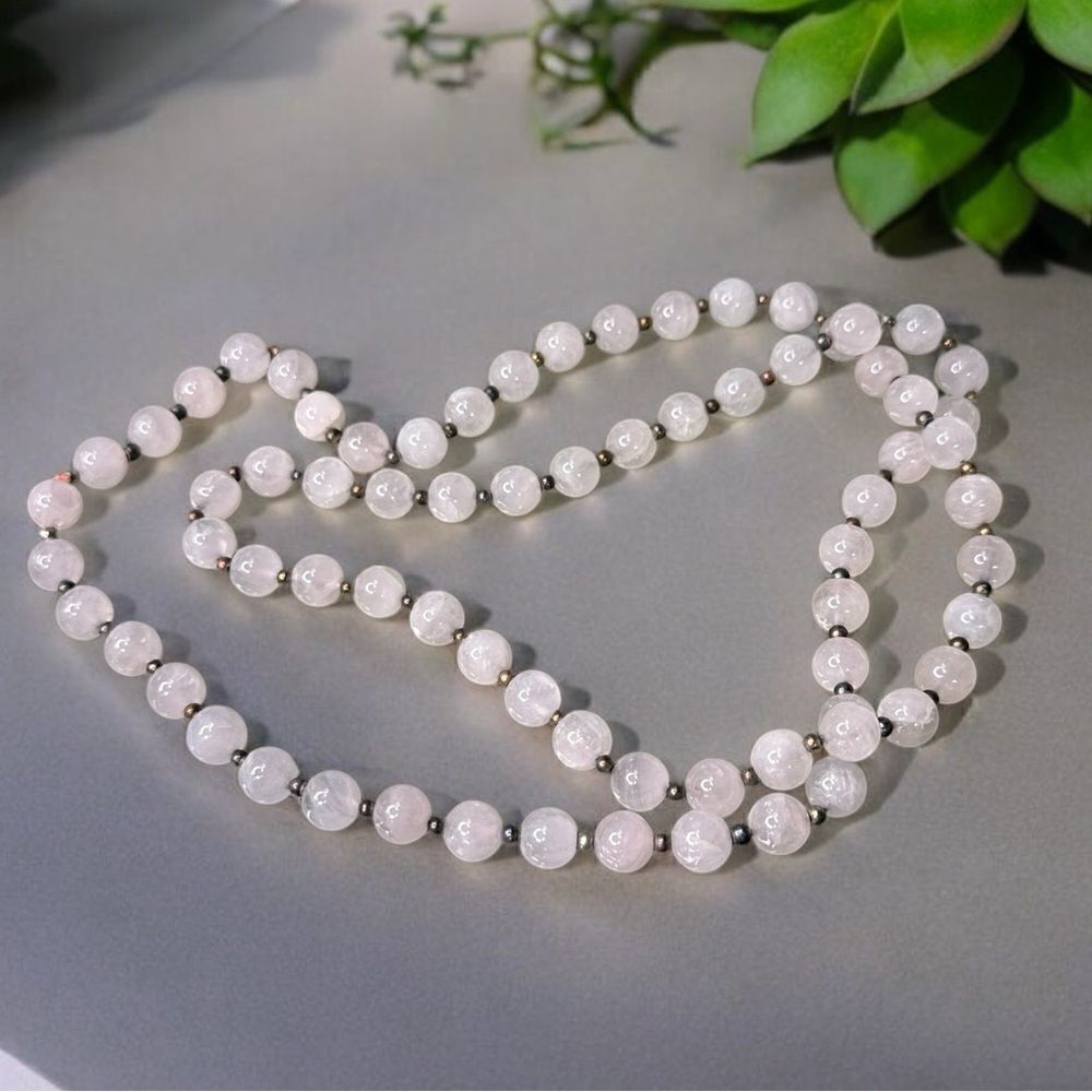 Gorgeous Vintage Genuine Rose Quartz Necklace 29”